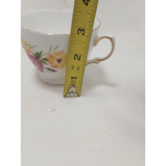 Vintage Royal Vale TEA CUP Pink Yellow Ridgway Bone China England Daisies FLORAL - Picture 8 of 9